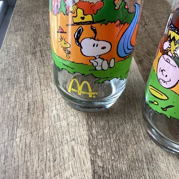 Vintage Charlie Brown Set of 3 Glasses Camp Snoopy Peanuts McDonalds 50s collect - Picture 3 of 10